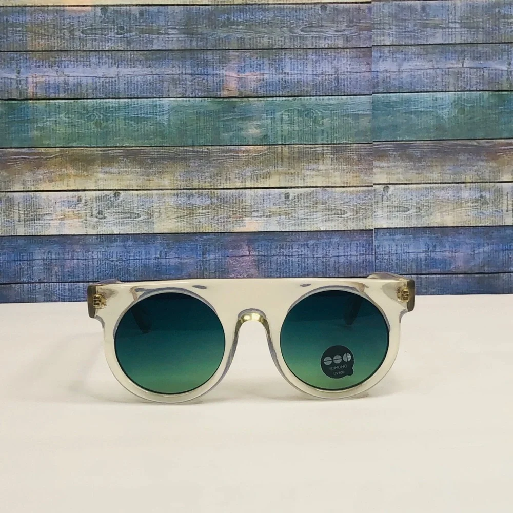KOMONO Hippolyte Vanilla Ice Sunglasses NEW clear shield